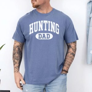 Hunting Dad Shirt, Simple Hunting Dad T-Shirt, Outdoors Dad Tee, Father’s Day Gift for Hunter Dad