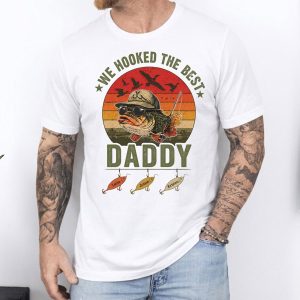 We Hooked The Best Daddy Shirt, Custom Kids Name Fishing T-Shirt, Personalized Father’s Day Gift for Dad